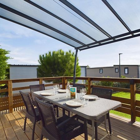Beau Chalet Pour 4 Pers - Acces Piscine Chauffee Bretignolles-sur-Mer Exterior photo